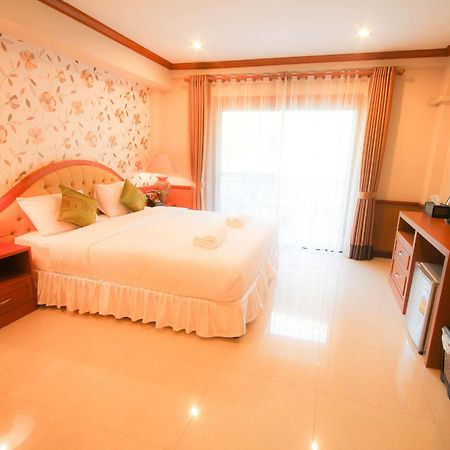 Отель Phoothawee House Чиангмай Экстерьер фото
