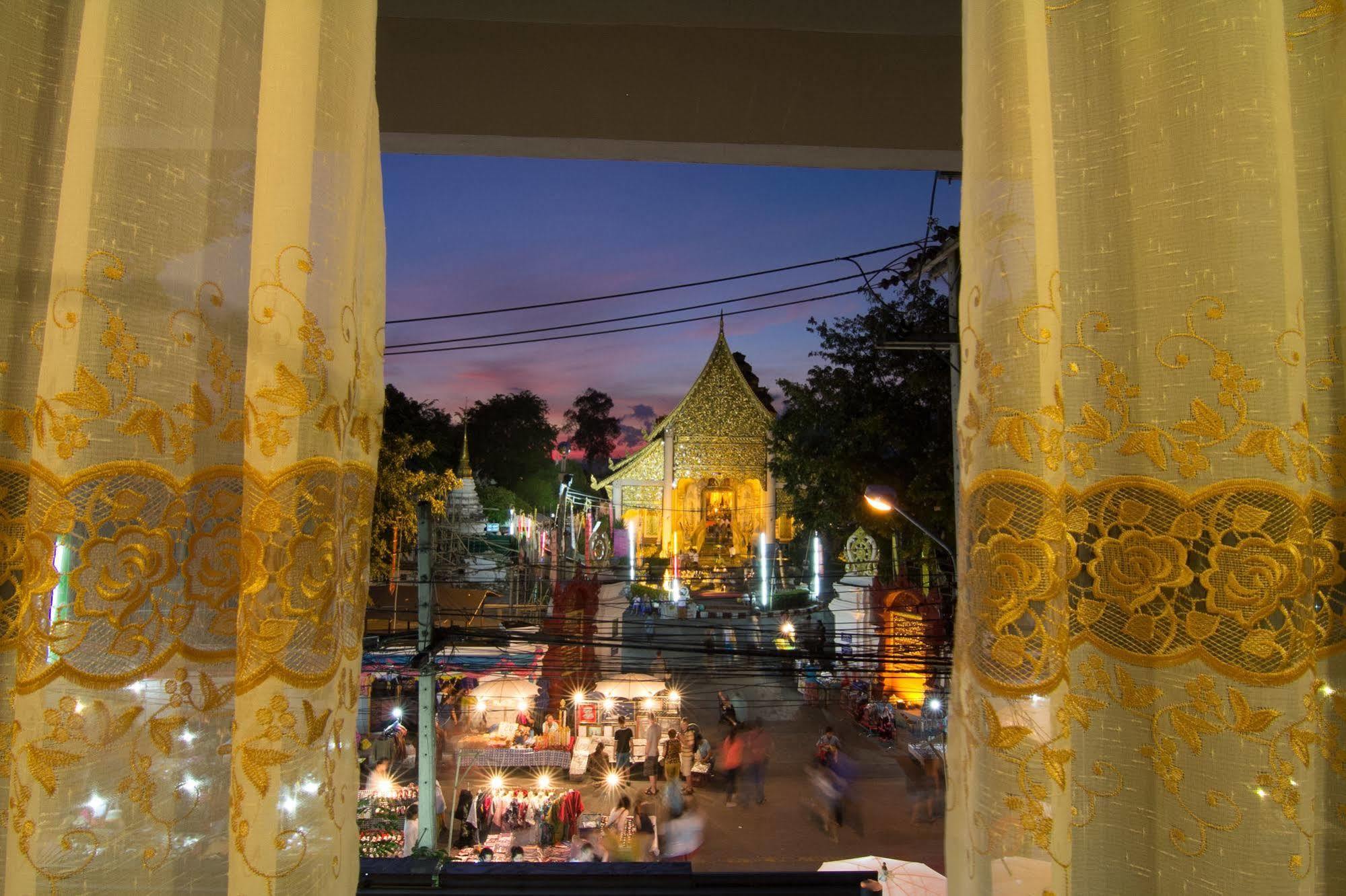 Отель Phoothawee House Чиангмай Экстерьер фото